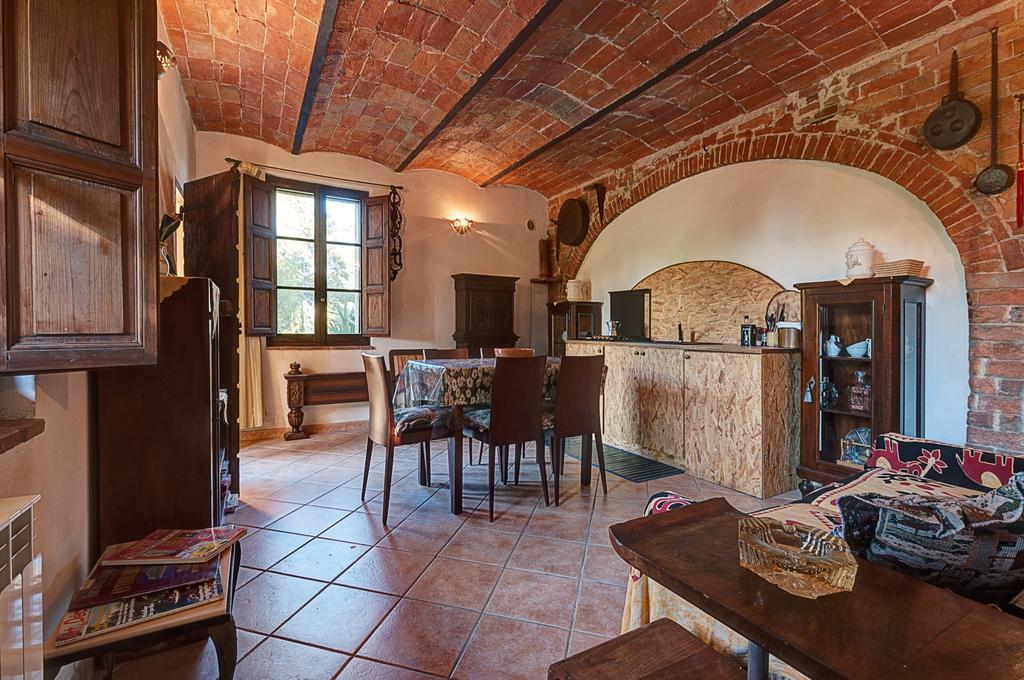 Appartamenti Alcantara E Damasco Abbadia di Montepulciano Oda fotoğraf