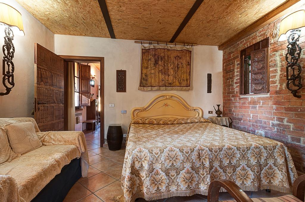Appartamenti Alcantara E Damasco Abbadia di Montepulciano Oda fotoğraf